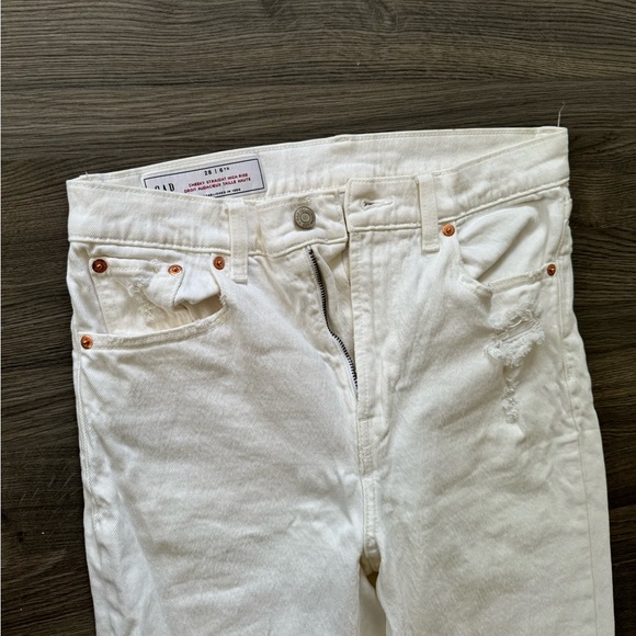 Women’s GAP jeans - Picture 3 of 6